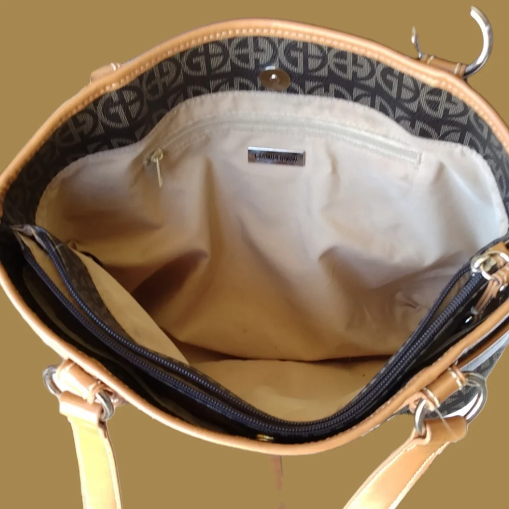 Giani Bernini signature tote bag - Picture 3 of 11